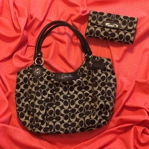 Coach purse and matching wallet